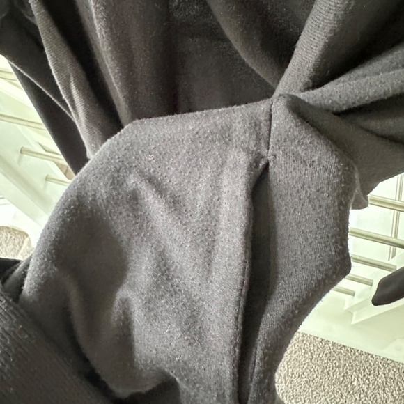 Lilly Pulitzer Elyssa Wrap Knit Cardigan Sweater Black XXS - Picture 6 of 8